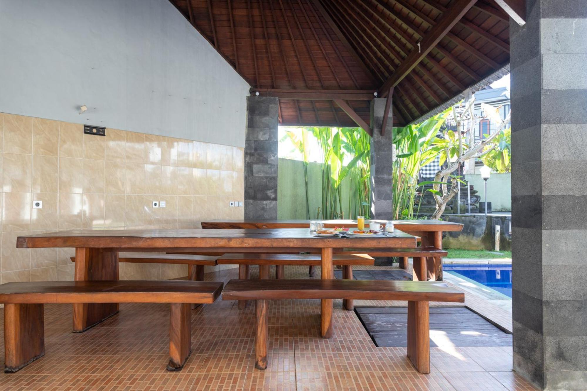 Cempaka Mas Guest House Canggu Exteriér fotografie